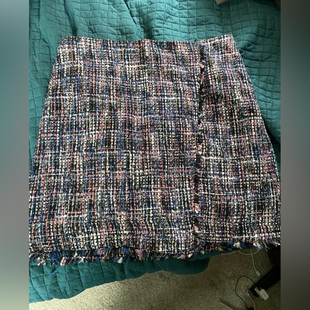 Tweed skirt